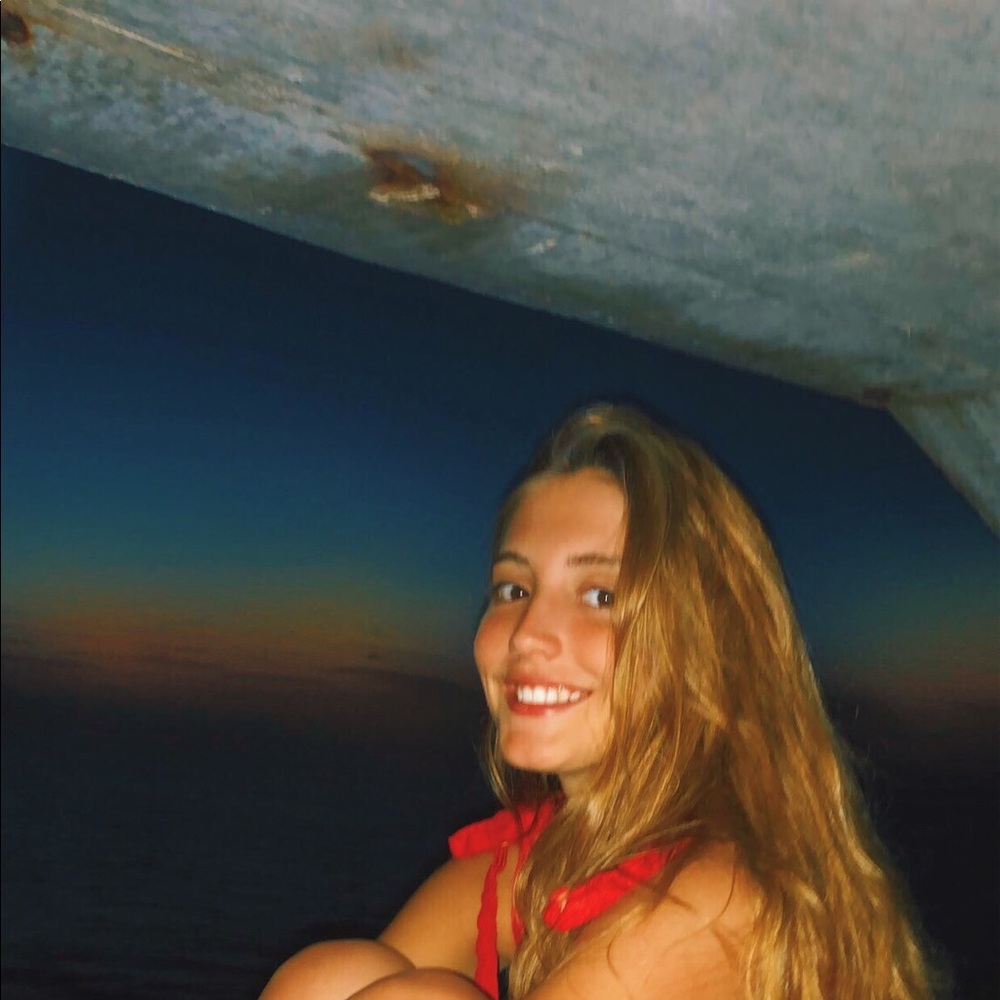 Meet your Posher, Samantha